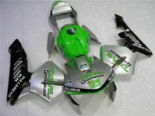 Inexpensive 2003-2004 Silver Honda CBR600RR Motorbike Fairing Inexpensive 2003-2004 Silver Honda CBR600RR Motorbike Fairing