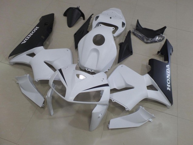 Inexpensive 2005-2006 White Black Honda CBR600RR Motorcycle Fairings Inexpensive 2005-2006 White Black Honda CBR600RR Motorcycle Fairings