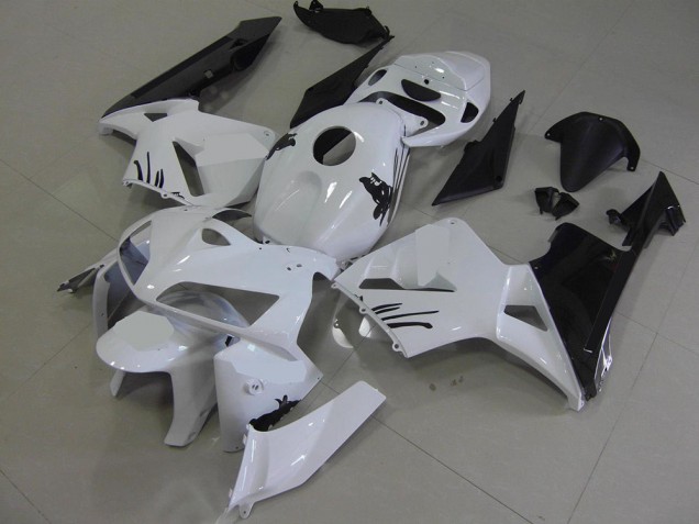 Inexpensive 2005-2006 White with Special Decals Honda CBR600RR Motorcylce Fairings Inexpensive 2005-2006 White with Special Decals Honda CBR600RR Motorcylce Fairings
